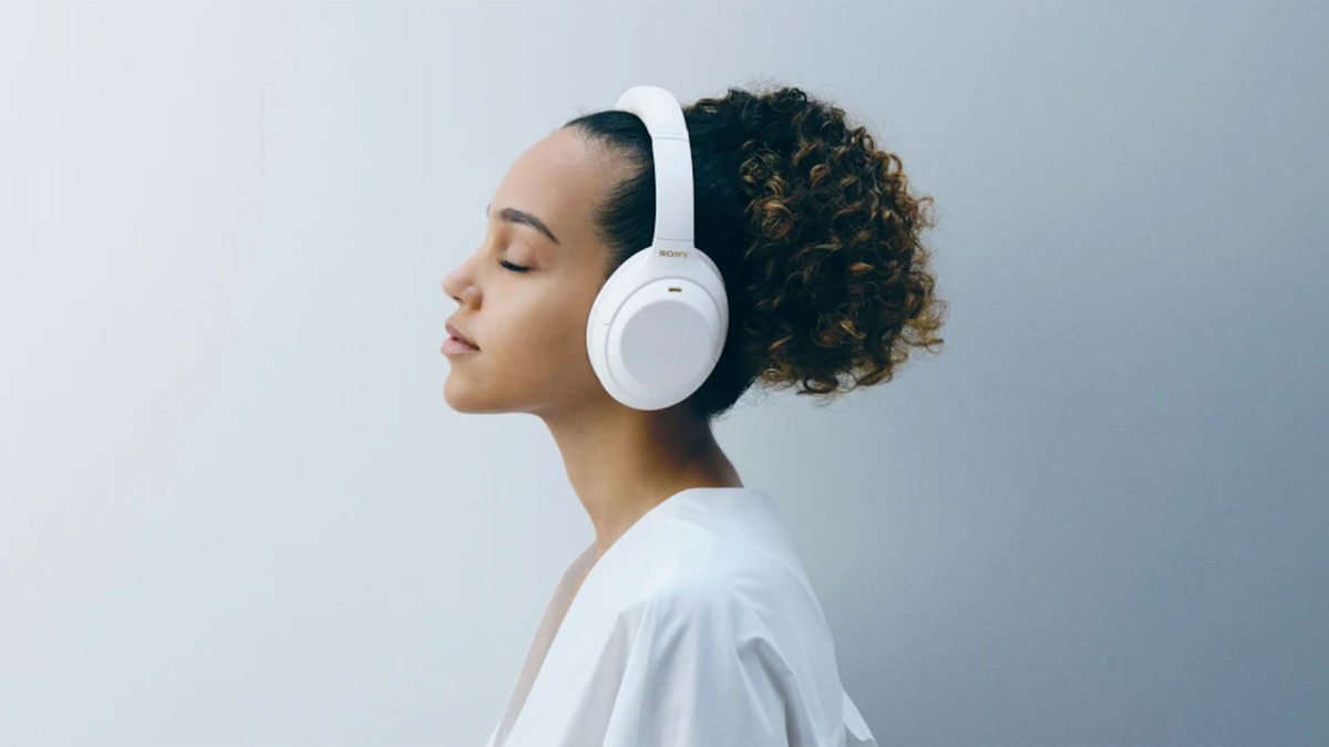 sony-wh-1000xm4-headphones-silent-white-1200x675